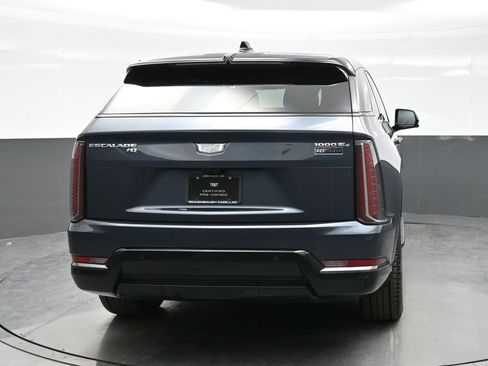 Certified 2026 Cadillac Escalade IQ Sport 2 AWD/4WD image 6