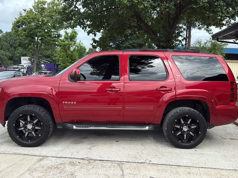 Used 2013 Chevrolet Tahoe LT w/ Suspension Package, Off-Road AWD/4WD image 3