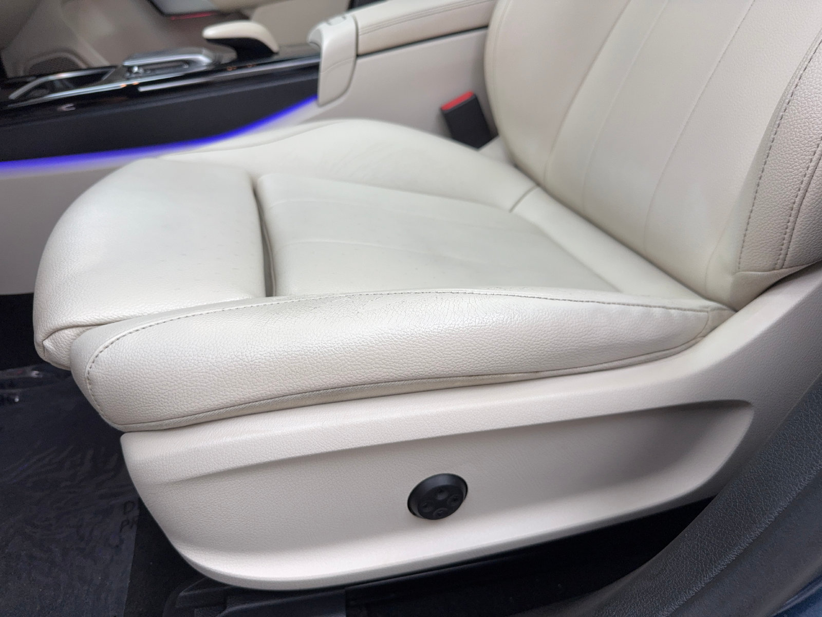 Used 2021 Mercedes-Benz A 220 image 33