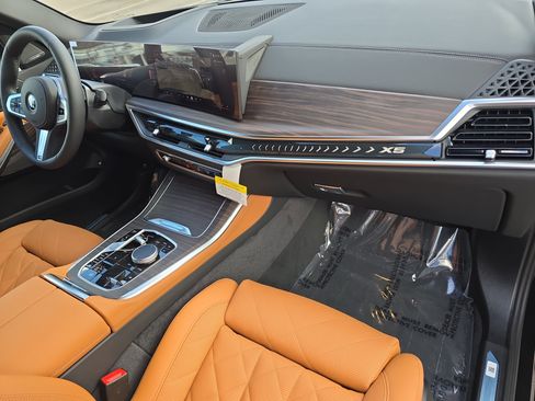 New 2026 BMW X5 xDrive50e w/ M Sport Package image 12