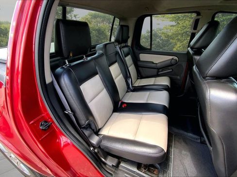 Used 2009 Ford Explorer Sport Trac Limited AWD/4WD image 24