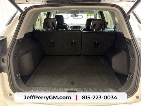 Used 2019 GMC Terrain SLT w/ Preferred Package AWD/4WD image 26