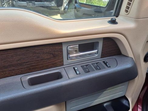 Used 2013 Ford F150 Lariat w/ Lariat Chrome Pkg image 12