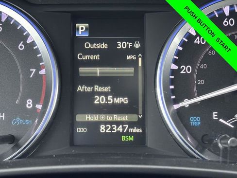 Used 2019 Toyota Highlander XLE image 25