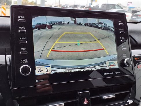 Certified 2022 Toyota Camry XLE image 11