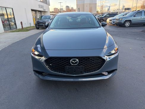 Used 2025 MAZDA MAZDA3 s image 2