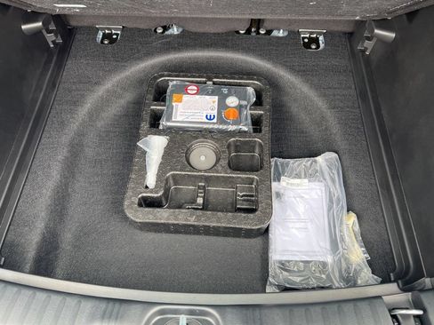 New 2026 Jeep Compass Limited AWD/4WD image 31
