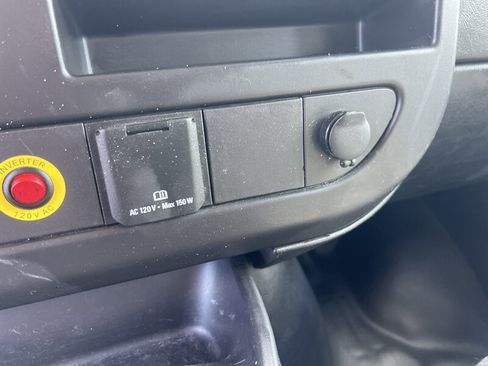 Used 2021 Chevrolet Express 2500 w/ Driver Convenience Package image 21