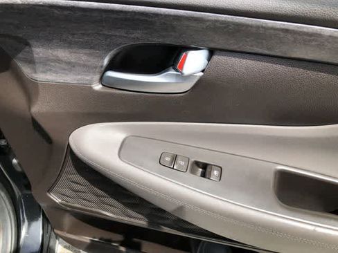 Used 2019 Hyundai Santa Fe SEL FWD image 27
