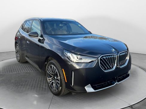 Certified 2025 BMW X3 xDrive30i w/ Premium Package image 1