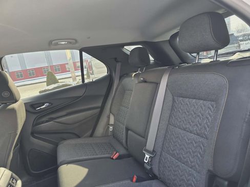 Used 2022 Chevrolet Equinox LT image 14