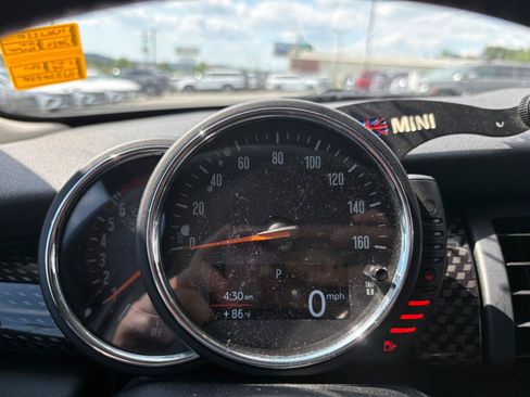 Used 2016 MINI Cooper S FWD image 2