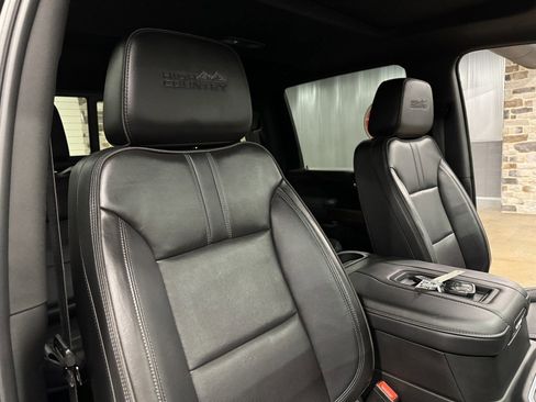 Used 2022 Chevrolet Silverado 2500 High Country w/ Z71 Off-Road Package image 37