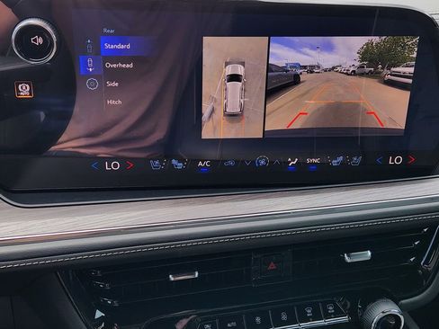 New 2026 Chevrolet Tahoe Premier AWD/4WD image 13
