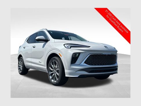 New 2026 Buick Encore GX Avenir w/ Avenir Technology Package AWD/4WD image 1