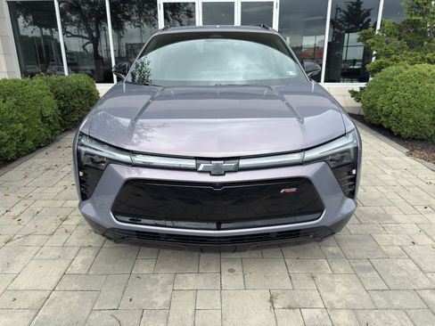 Used 2024 Chevrolet Blazer EV RS AWD/4WD image 2
