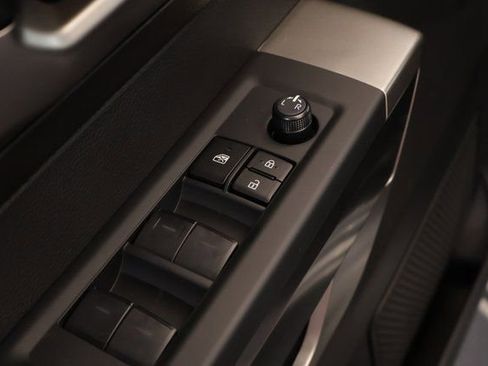 New 2026 Toyota Tundra SR5 AWD/4WD image 10