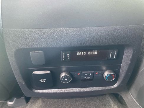 Used 2016 Lincoln Navigator Reserve image 22