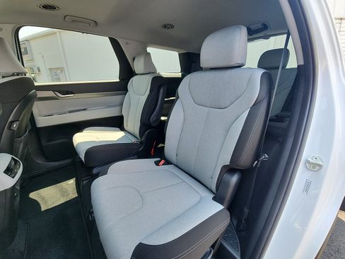 Used 2021 Hyundai Palisade SEL FWD image 23