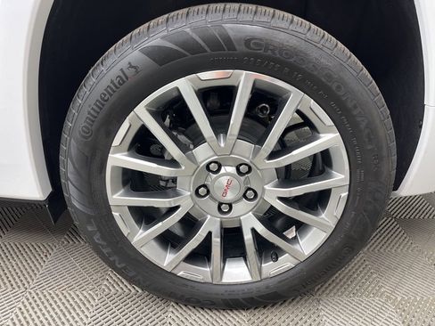 New 2026 GMC Terrain Denali AWD/4WD image 4