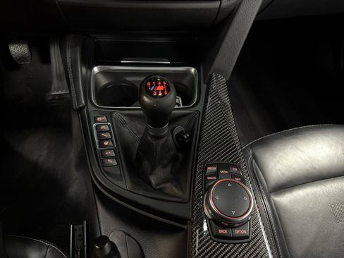 Used 2016 BMW M3 RWD image 23