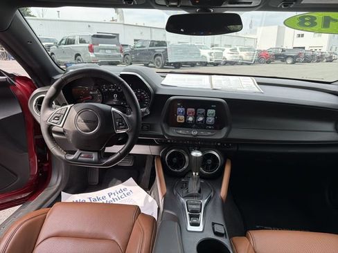 Certified 2018 Chevrolet Camaro SS RWD image 21