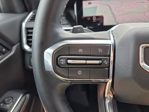 New 2026 GMC Acadia Elevation w/ Black Edition FWD image 31