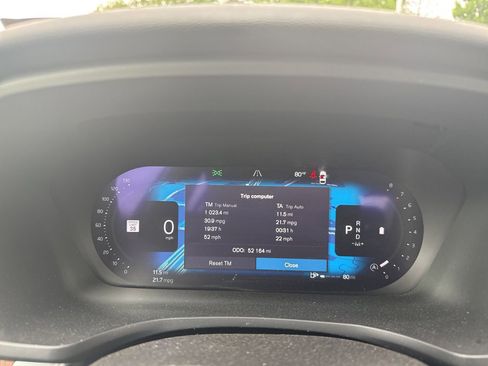 Used 2024 Volvo S60 B5 Plus image 18