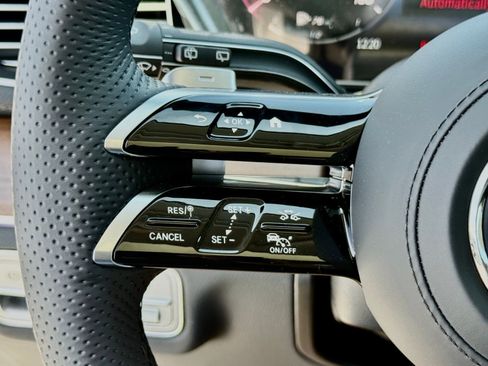 New 2026 Mercedes-Benz GLS 450 4MATIC image 23