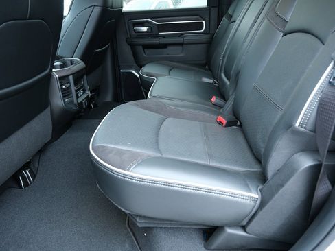 Used 2025 RAM 2500 Laramie image 29