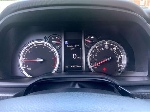 Used 2022 Toyota 4Runner TRD Sport w/ Technology Package RWD image 26
