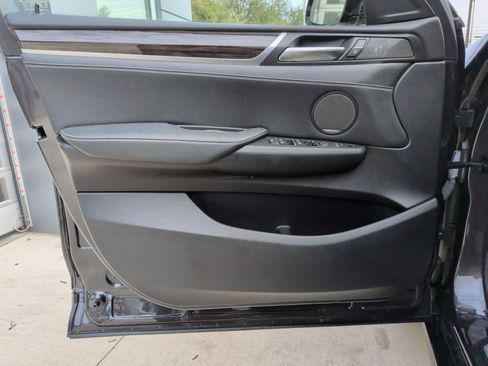 Used 2017 BMW X4 M40i image 14