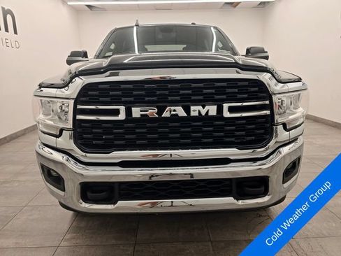 Used 2022 RAM 2500 Big Horn w/ Level A Equipment Group AWD/4WD image 8