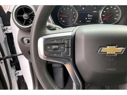 Used 2024 Chevrolet Blazer LT w/ Convenience Package AWD/4WD image 10