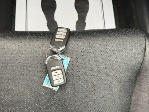 Used 2013 Honda Accord EX-L image 37