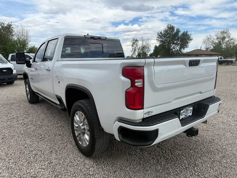 Used 2021 Chevrolet Silverado 2500 High Country w/ Z71 Off-Road Package AWD/4WD image 8