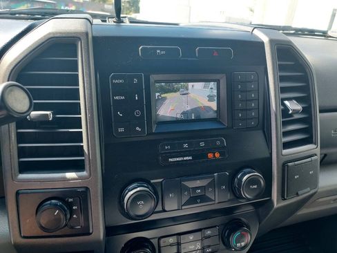 Used 2020 Ford F250 XL w/ Power Equipment Group AWD/4WD image 9