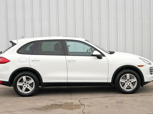 Used 2014 Porsche Cayenne image 49