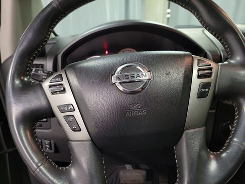 Used 2014 Nissan Titan PRO-4X w/ Pro-4x Luxury Package AWD/4WD image 20