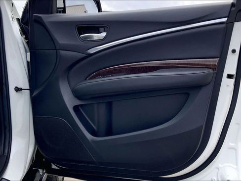 Used 2019 Acura MDX FWD image 21