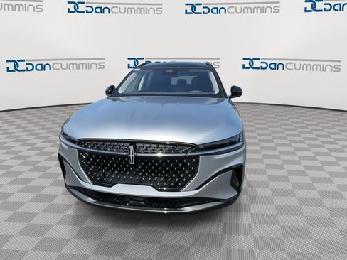 New 2026 Lincoln Nautilus Reserve w/ Jet Appearance Package image 3