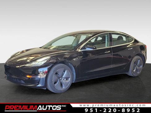 Used 2020 Tesla Model 3 Standard Range Plus RWD image 1