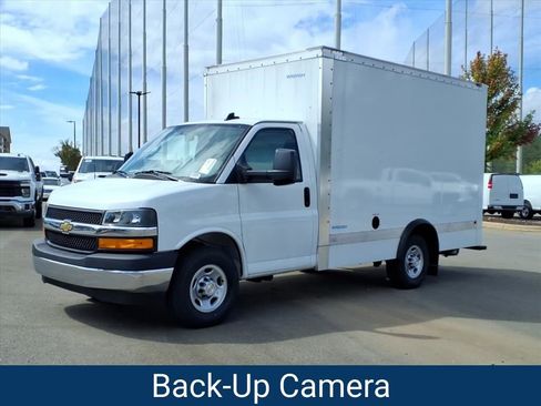 New 2024 Chevrolet Express 3500 w/ Power Convenience Package image 3