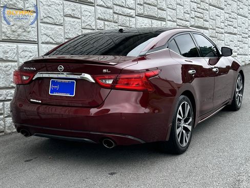 Used 2017 Nissan Maxima 3.5 SL FWD image 6