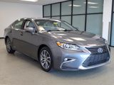 Used 2018 Lexus ES 300h image 4