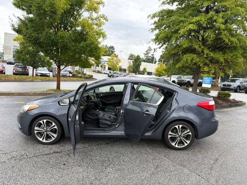 Used 2016 Kia Forte EX w/ EX Premium Package FWD image 18