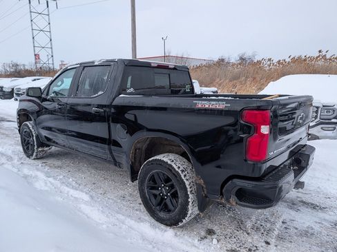 Used 2021 Chevrolet Silverado 1500 LT Trail Boss w/ Convenience Package II image 6