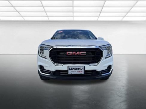 Certified 2024 GMC Terrain SLE AWD/4WD image 11