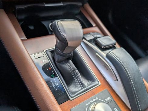 Used 2016 Lexus LS 460 image 26