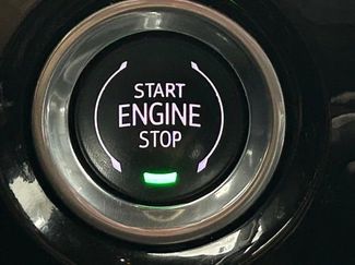 Used 2024 GMC Sierra 1500 SLT w/ SLT Premium Package video 3